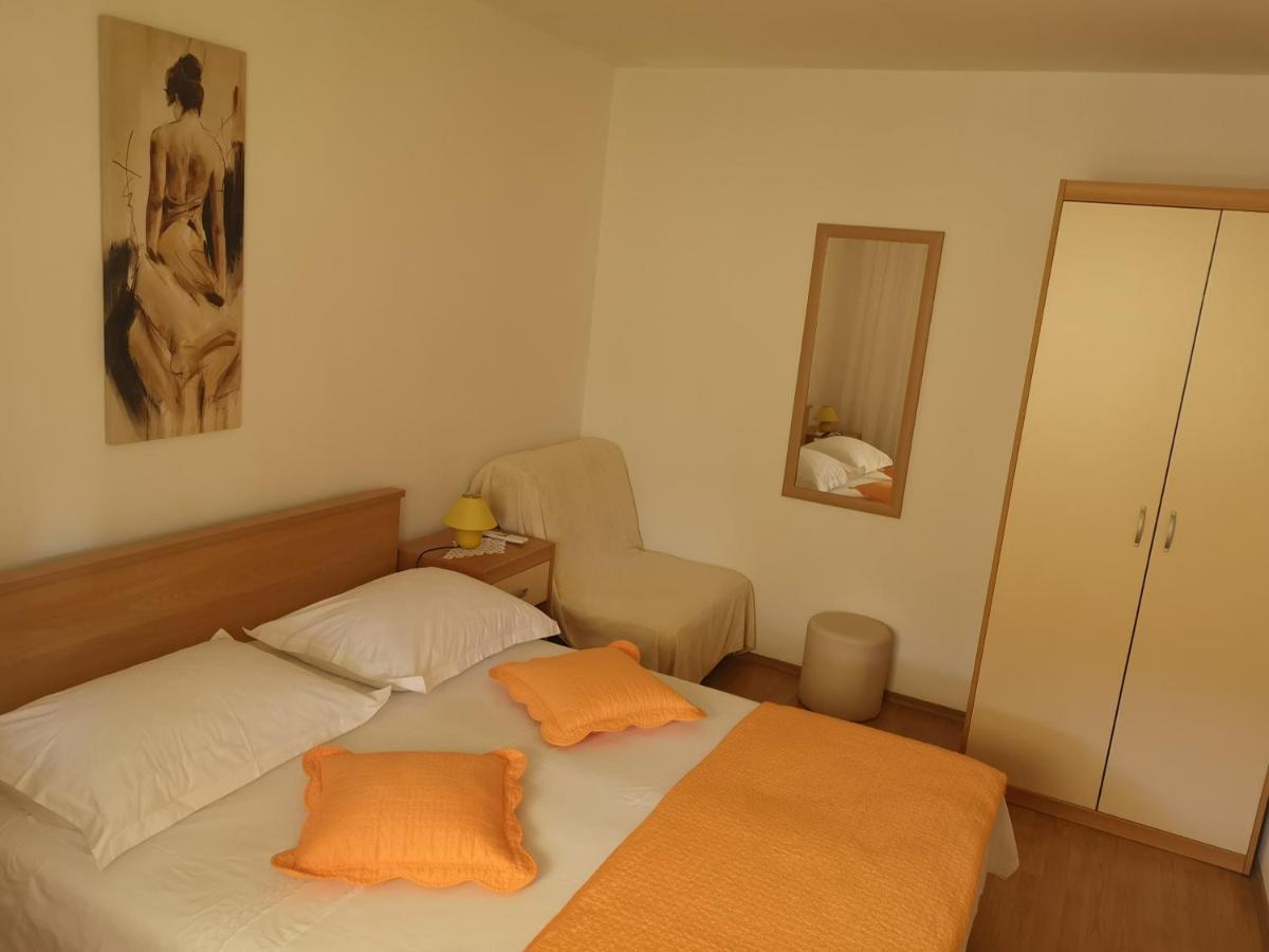 Apartments & Rooms Anita Hvar Town Buitenkant foto