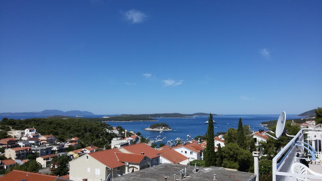 Apartments & Rooms Anita Hvar Town Buitenkant foto