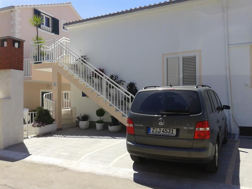 Apartments & Rooms Anita Hvar Town Buitenkant foto